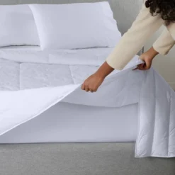 The Casper Duvet Insert 9 The Casper Duvet Insert -Bedding Store GUEST 30fd8b01 0ecb 4f89 a9da f86818347df9