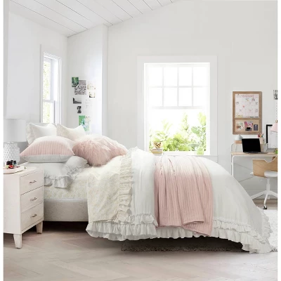 Ella Lace Ruffle Comforter Set - Lush Décor 1 Ella Lace Ruffle Comforter Set - Lush Décor