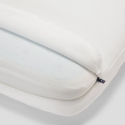 The Casper Essential Cooling Foam Pillow 4 The Casper Essential Cooling Foam Pillow - Image 4