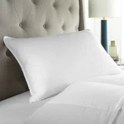 Downlite White Goose Chamber Hotel Bed Pillow. 13 Downlite White Goose Chamber Hotel Bed Pillow. -Bedding Store GUEST 91d8aef4 690a 48b8 904d 4bb32c1961b4