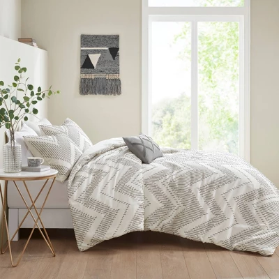 Keaton Cotton Clip Jacquard Duvet Cover Set Gray - Urban Habitat 2 Keaton Cotton Clip Jacquard Duvet Cover Set Gray - Urban Habitat - Image 2