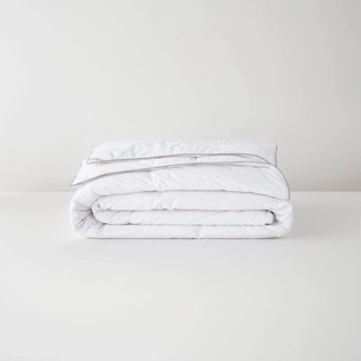 Lightweight Down Comforter - Tuft & Needle 3 Lightweight Down Comforter - Tuft & Needle - Image 3