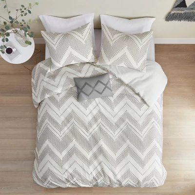 Keaton Cotton Clip Jacquard Duvet Cover Set Gray - Urban Habitat 10 Keaton Cotton Clip Jacquard Duvet Cover Set Gray - Urban Habitat - Image 10