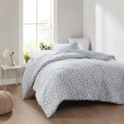 Soho Geo Reversible Duvet Cover Set Gray/White - N Natori 23 Soho Geo Reversible Duvet Cover Set Gray/White - N Natori -Bedding Store GUEST f89649e2 6ead 4461 9370 00ae6aa6df60